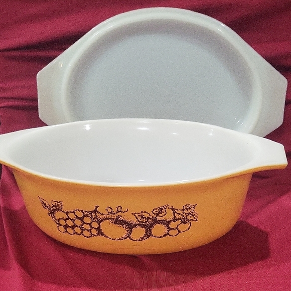 Pyrex Other - Vintage Pyrex Old Orchard 1.5 QT Ovenware Oval Casserole Dish with Brown Lid